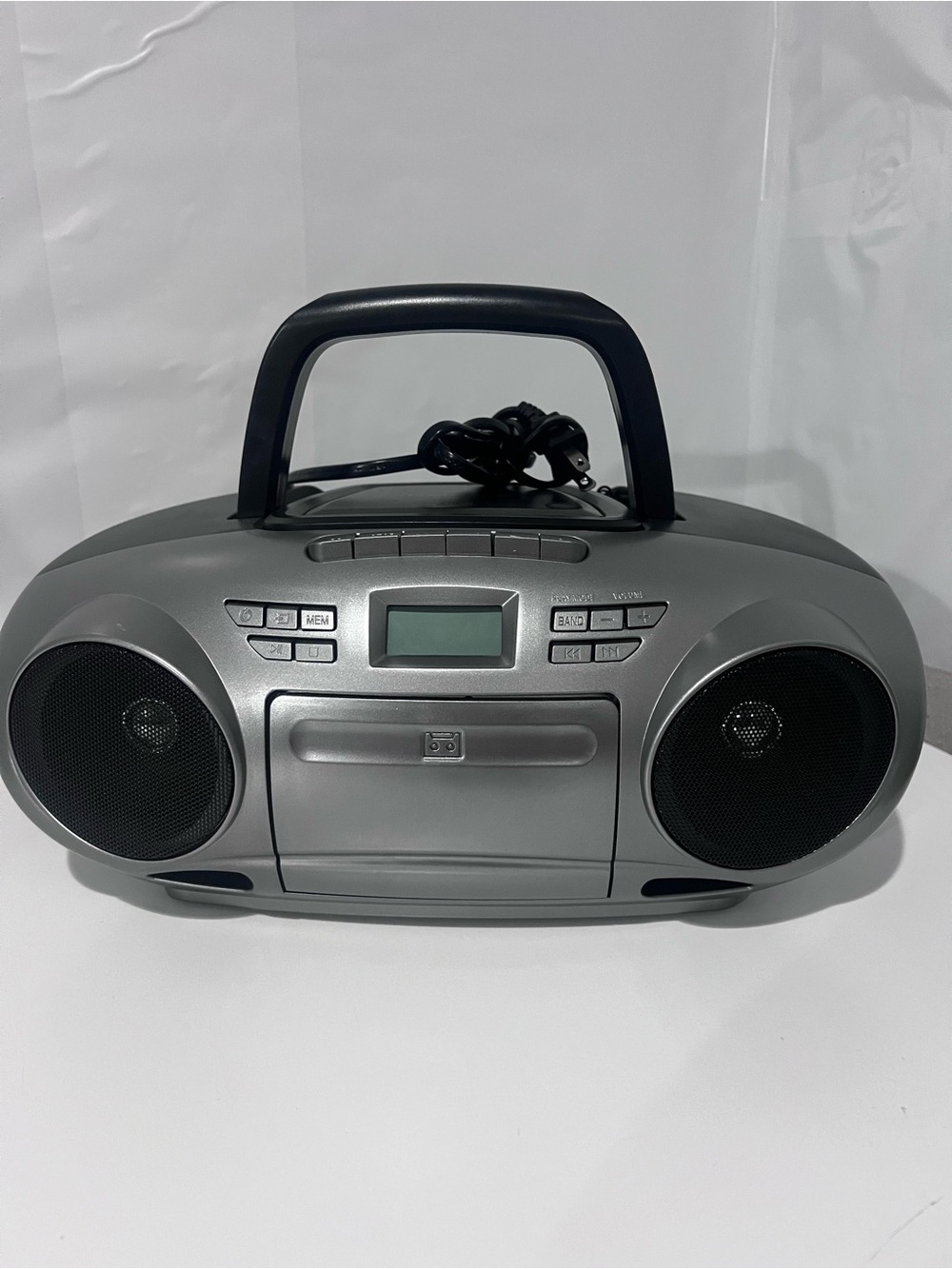 Portable Silver Boombox CD Player with AM/FM Radio and Carry Handle
